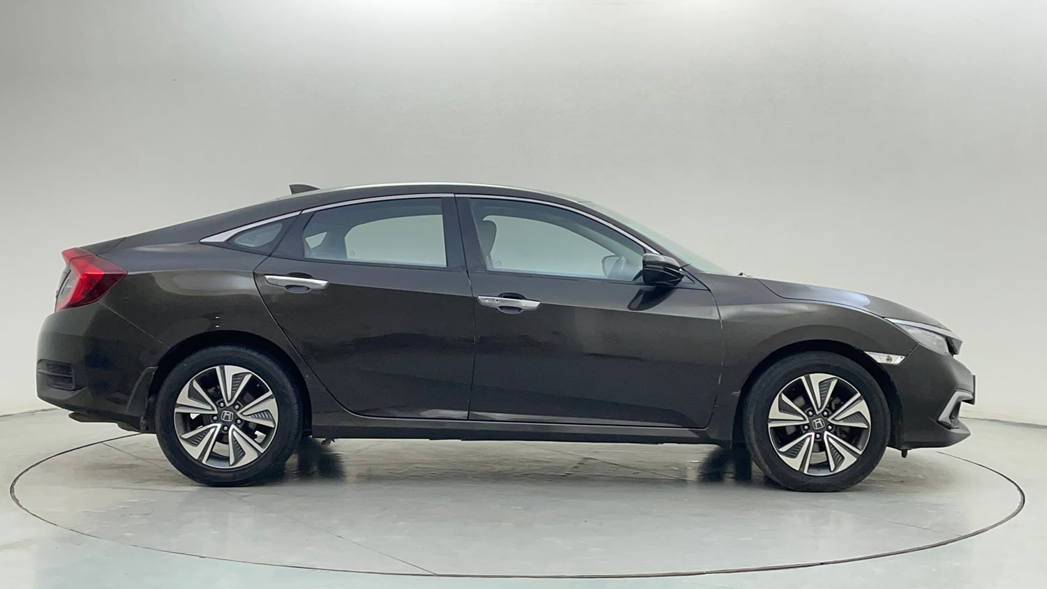 Used 2020 Honda Civic ZX CVT Petrol Petrol Automatic exterior RIGHT SIDE VIEW