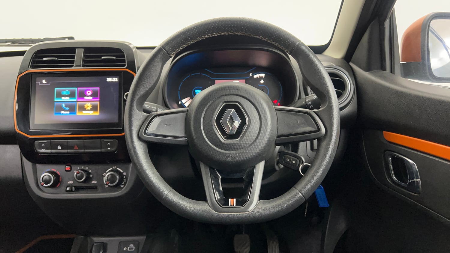 Used 2019 Renault Kwid CLIMBER 1.0 AMT Opt Petrol Automatic interior STEERING VIEW