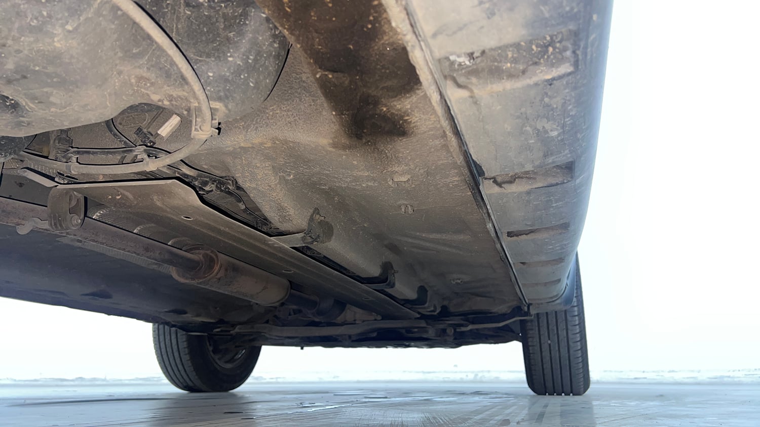 Used 2019 Renault Duster RXS CVT Petrol Automatic extra REAR RIGHT UNDERBODY VIEW