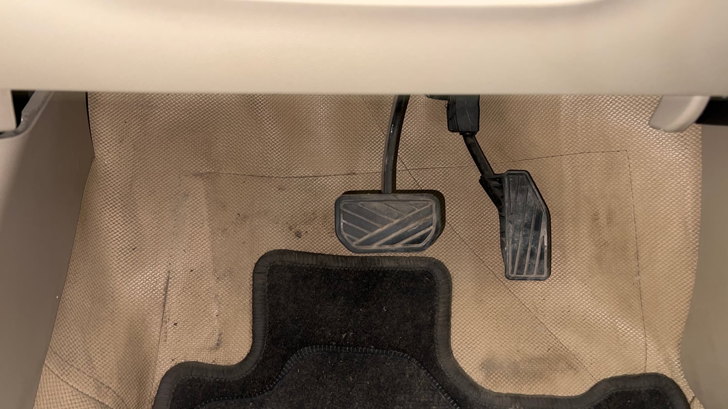 Used 2022 Maruti Suzuki Dzire ZXi Plus AGS Petrol Automatic interior PEDALS VIEW