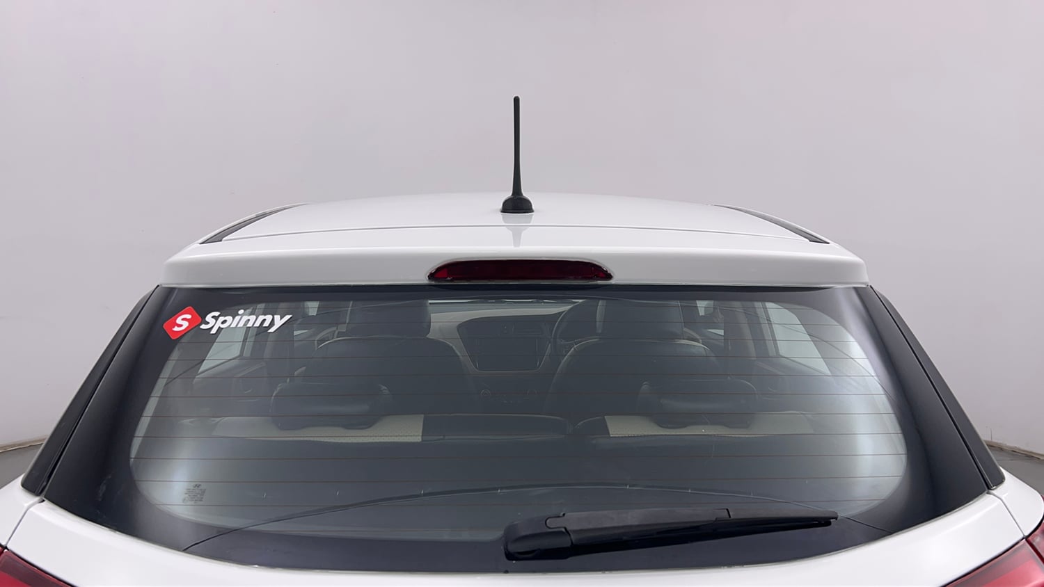 Used 2018 Hyundai Elite i20 Asta 1.4 CRDI (O) Diesel Manual exterior BACK WINDSHIELD VIEW