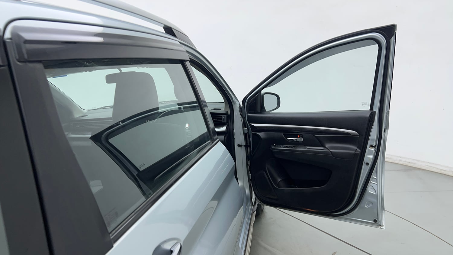 Used 2023 Maruti Suzuki XL6 Zeta AT Petrol Petrol Automatic interior RIGHT FRONT DOOR OPEN VIEW