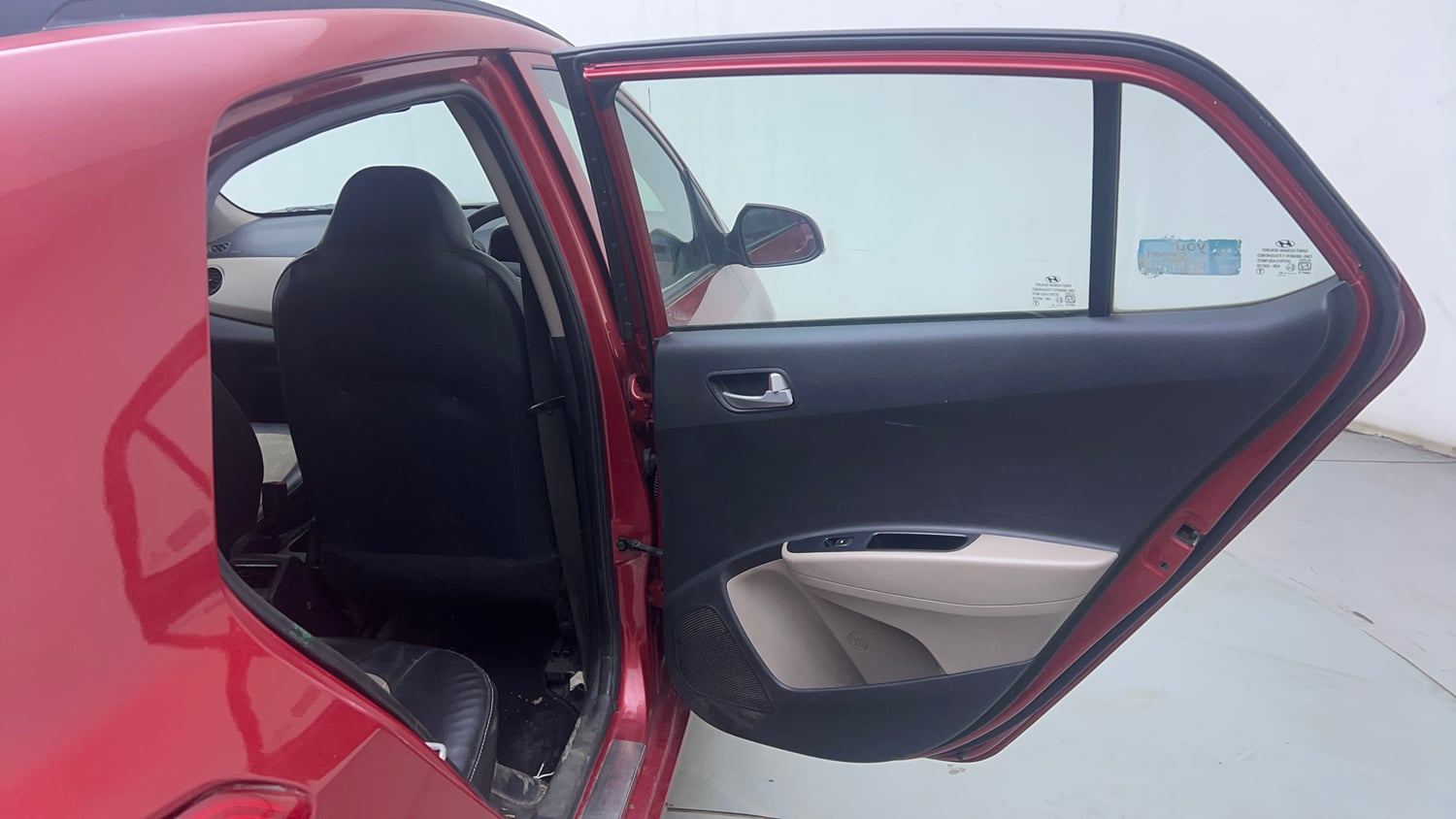 Used 2019 Hyundai Grand i10 Sportz U2 1.2 CRDi Diesel Manual interior RIGHT REAR DOOR OPEN VIEW