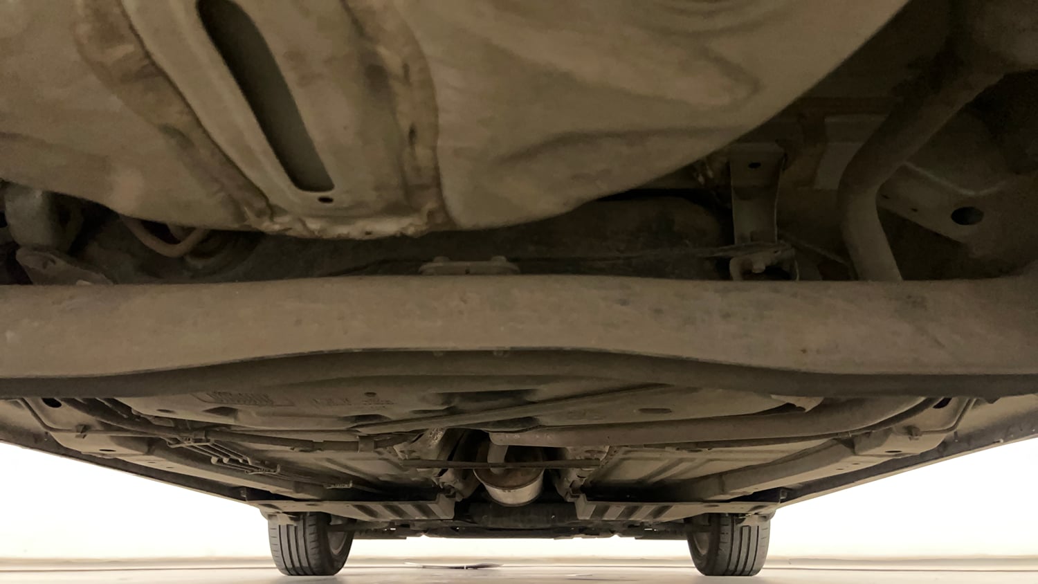 Used 2023 Toyota Glanza V AMT Petrol Automatic extra REAR UNDERBODY VIEW (TAKEN FROM REAR)