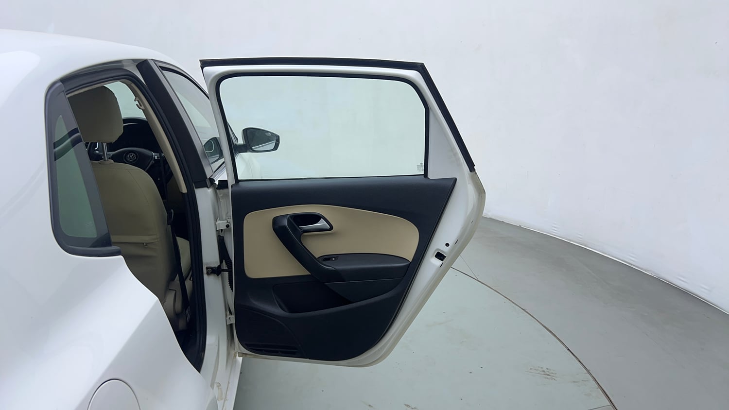 Used 2016 Volkswagen Polo Highline1.2L (P) Petrol Manual interior RIGHT REAR DOOR OPEN VIEW