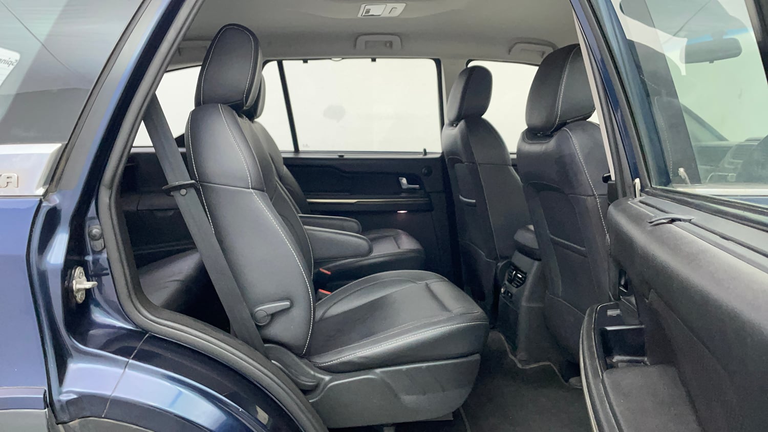 Used 2019 Tata Hexa XTA 4x2 6 STR Diesel Automatic interior RIGHT SIDE REAR DOOR CABIN VIEW