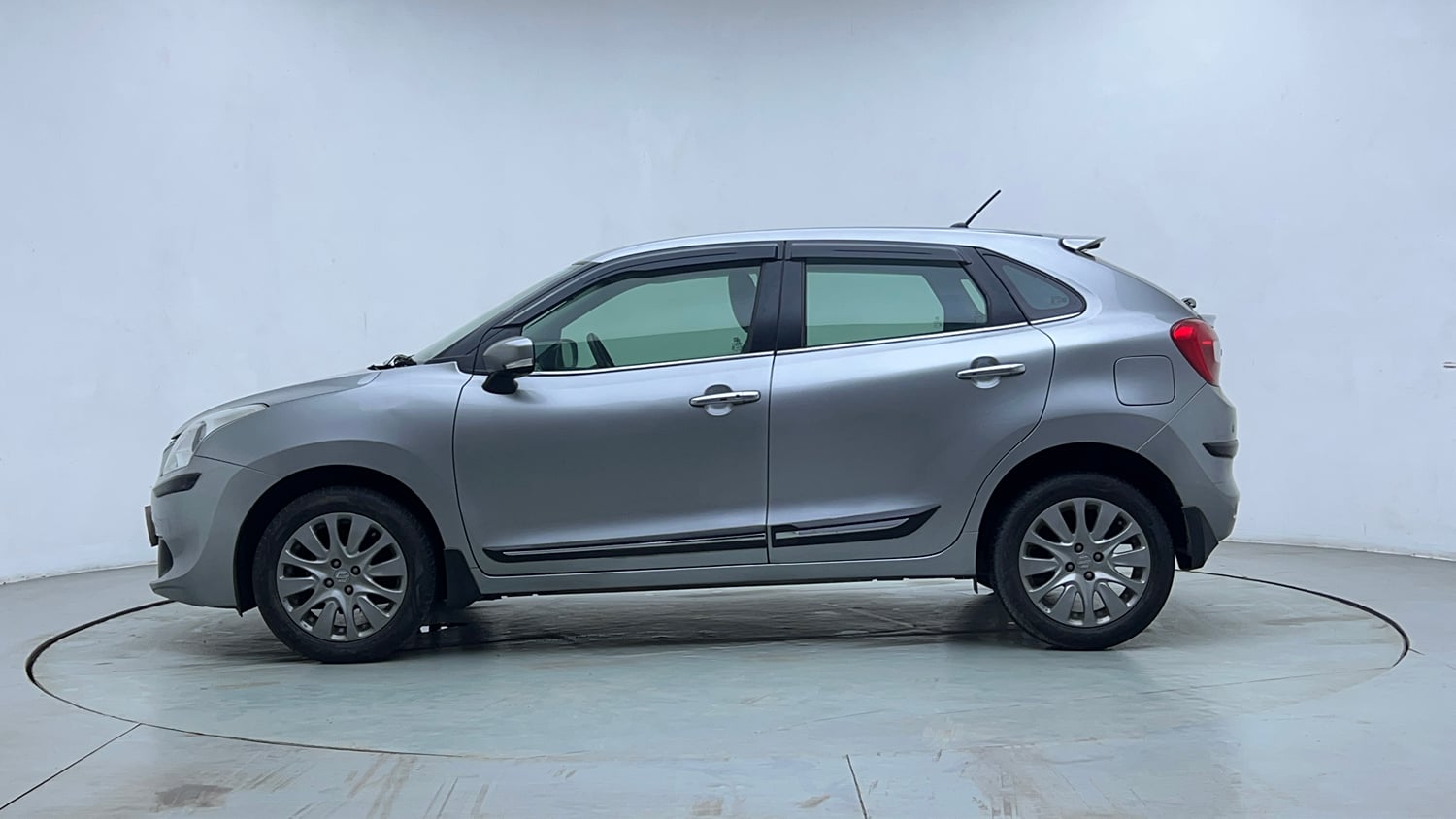 Used 2017 Maruti Suzuki Baleno Zeta 1.2 AT Petrol Automatic exterior LEFT SIDE VIEW