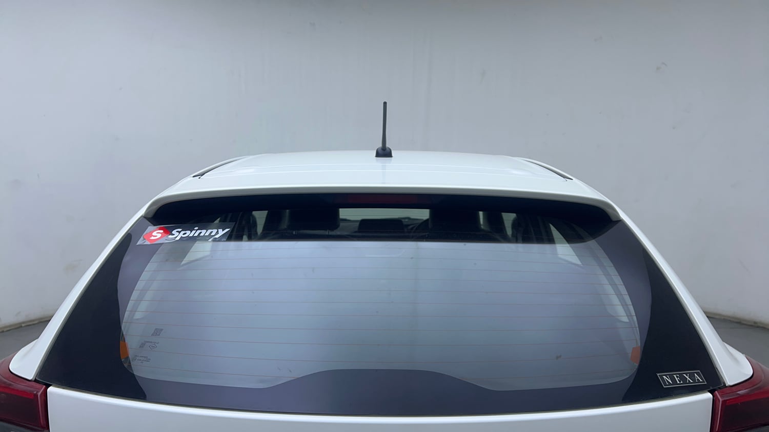 Used 2022 Maruti Suzuki Baleno Delta Petrol Manual exterior BACK WINDSHIELD VIEW