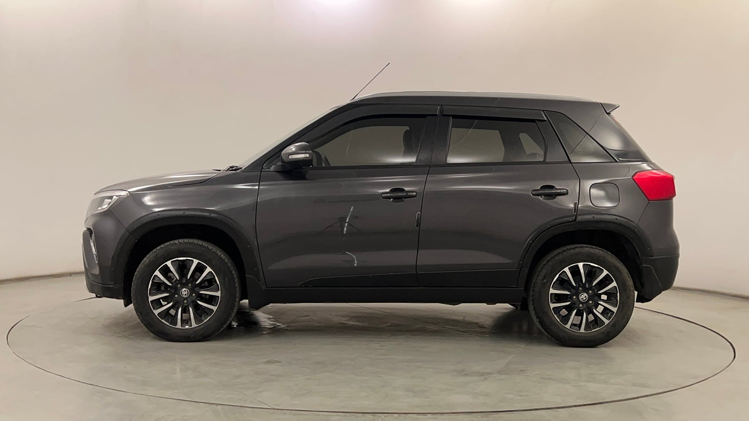 Used 2022 Toyota Urban Cruiser Premium Grade AT Petrol Automatic exterior LEFT SIDE VIEW