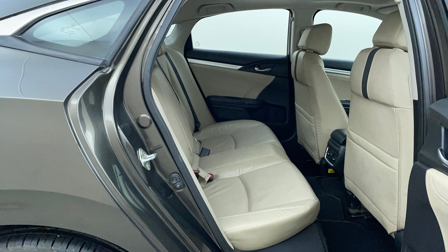 Used 2020 Honda Civic ZX CVT Petrol Petrol Automatic interior RIGHT SIDE REAR DOOR CABIN VIEW