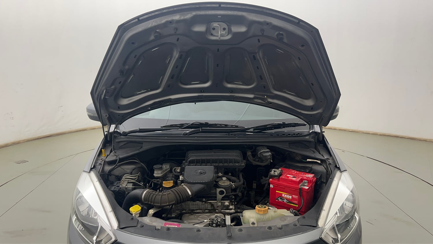 Used 2019 Tata Tiago Revotron XZ Petrol Manual engine ENGINE & BONNET OPEN FRONT VIEW