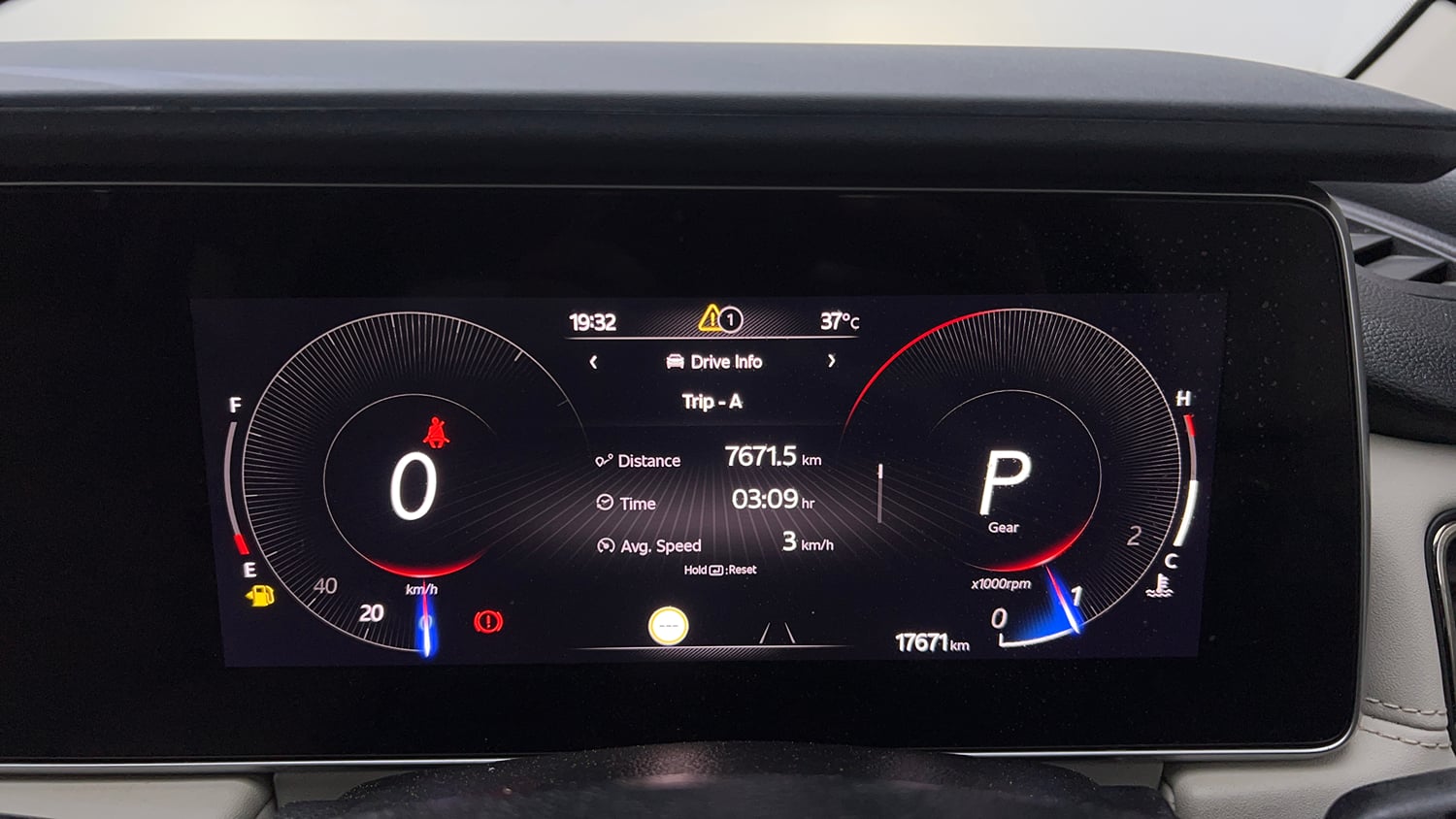 Used 2024 Mahindra XUV700 AX 7 Luxury Pack Petrol AT 7 STR Petrol Automatic interior CLUSTERMETER VIEW