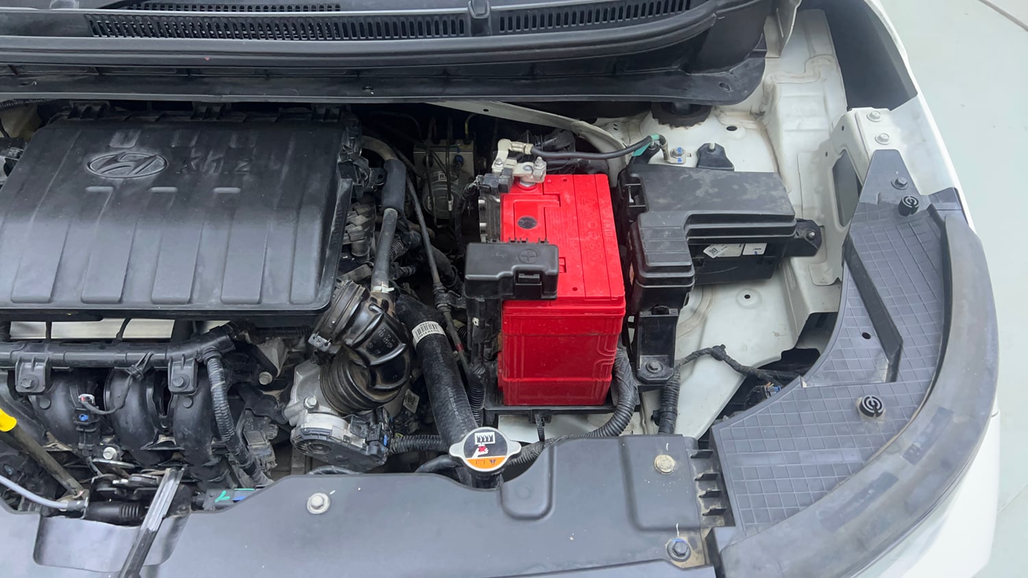 Used 2025 Hyundai Exter SX (O) Connect 1.2 MT Petrol Manual engine ENGINE LEFT SIDE VIEW