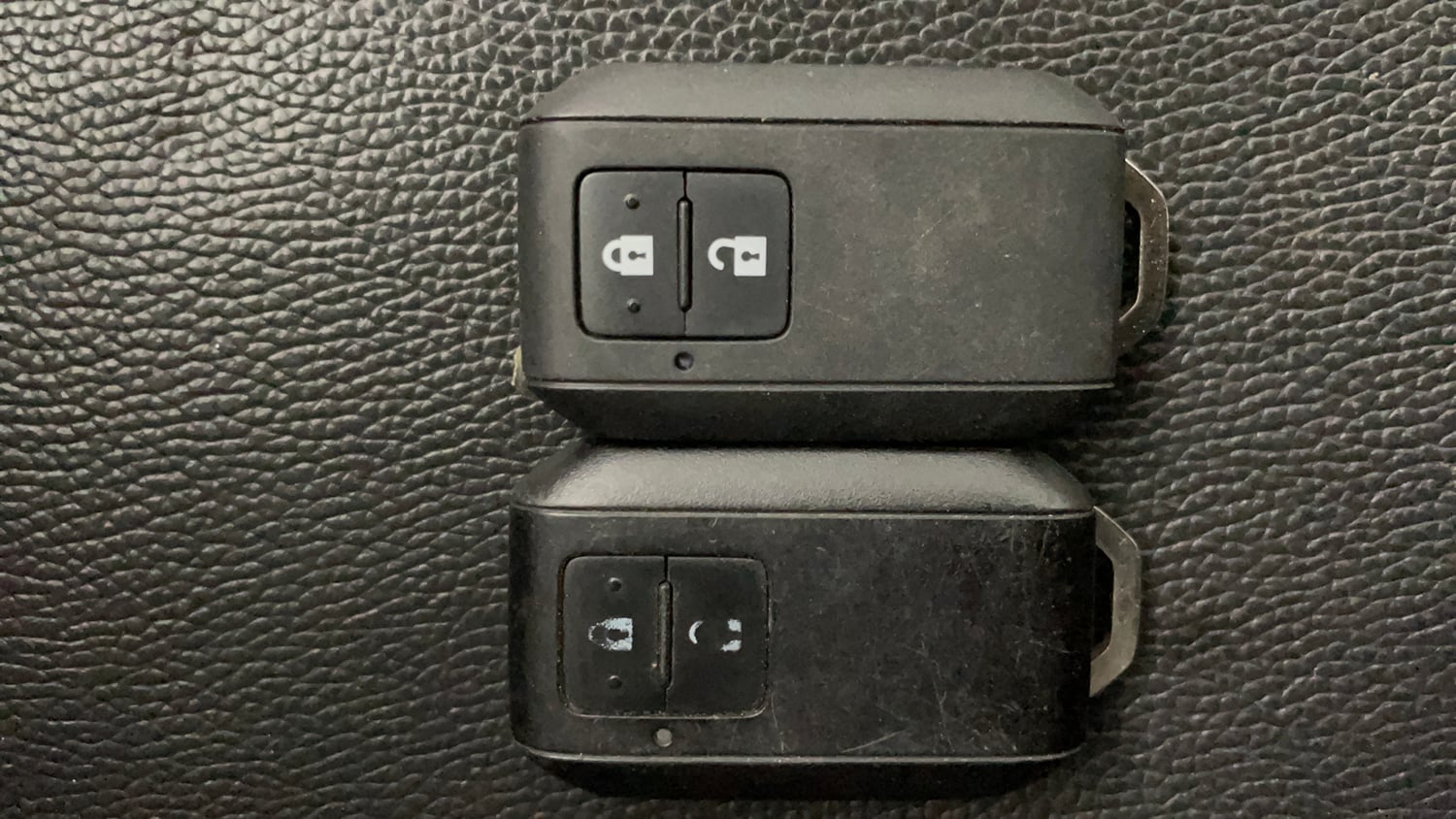 Used 2022 Maruti Suzuki Ignis Zeta 1.2 MT Petrol Manual extra CAR KEY VIEW