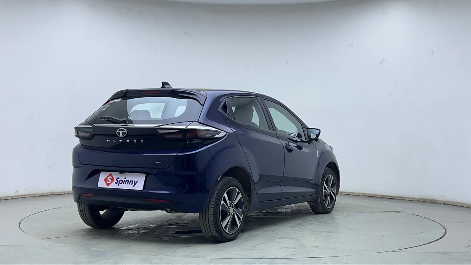 Used 2024 Tata Altroz XZA Plus (S) Lux Petrol Petrol Automatic exterior RIGHT REAR CORNER VIEW
