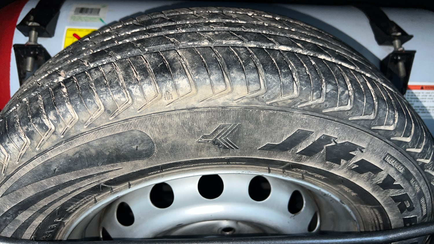 Used 2020 Maruti Suzuki Wagon R LXi (O) 1.0 CNG Cng Manual tyres SPARE TYRE VIEW