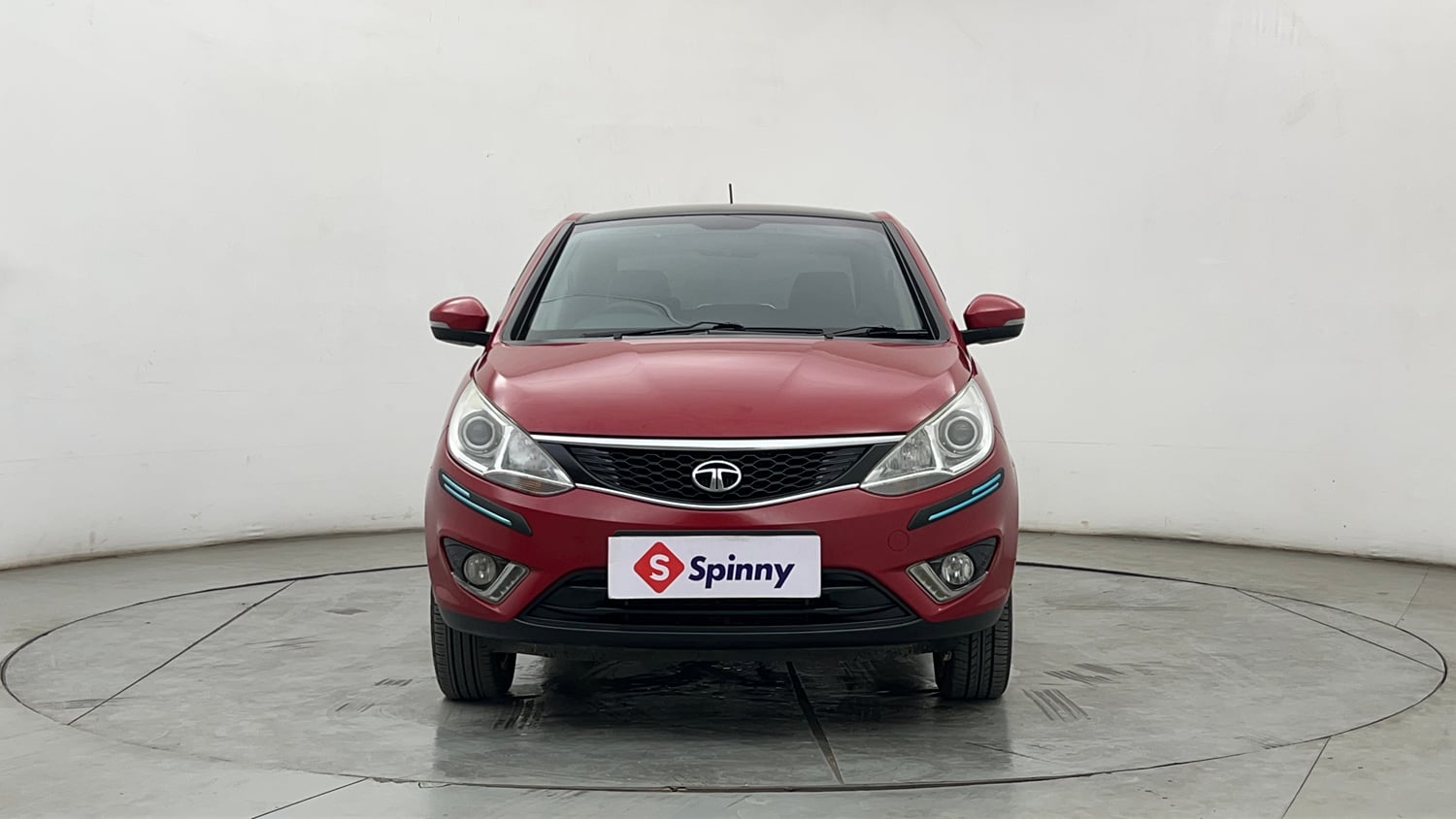 Used 2016 Tata Zest XT Petrol Petrol Manual exterior FRONT VIEW