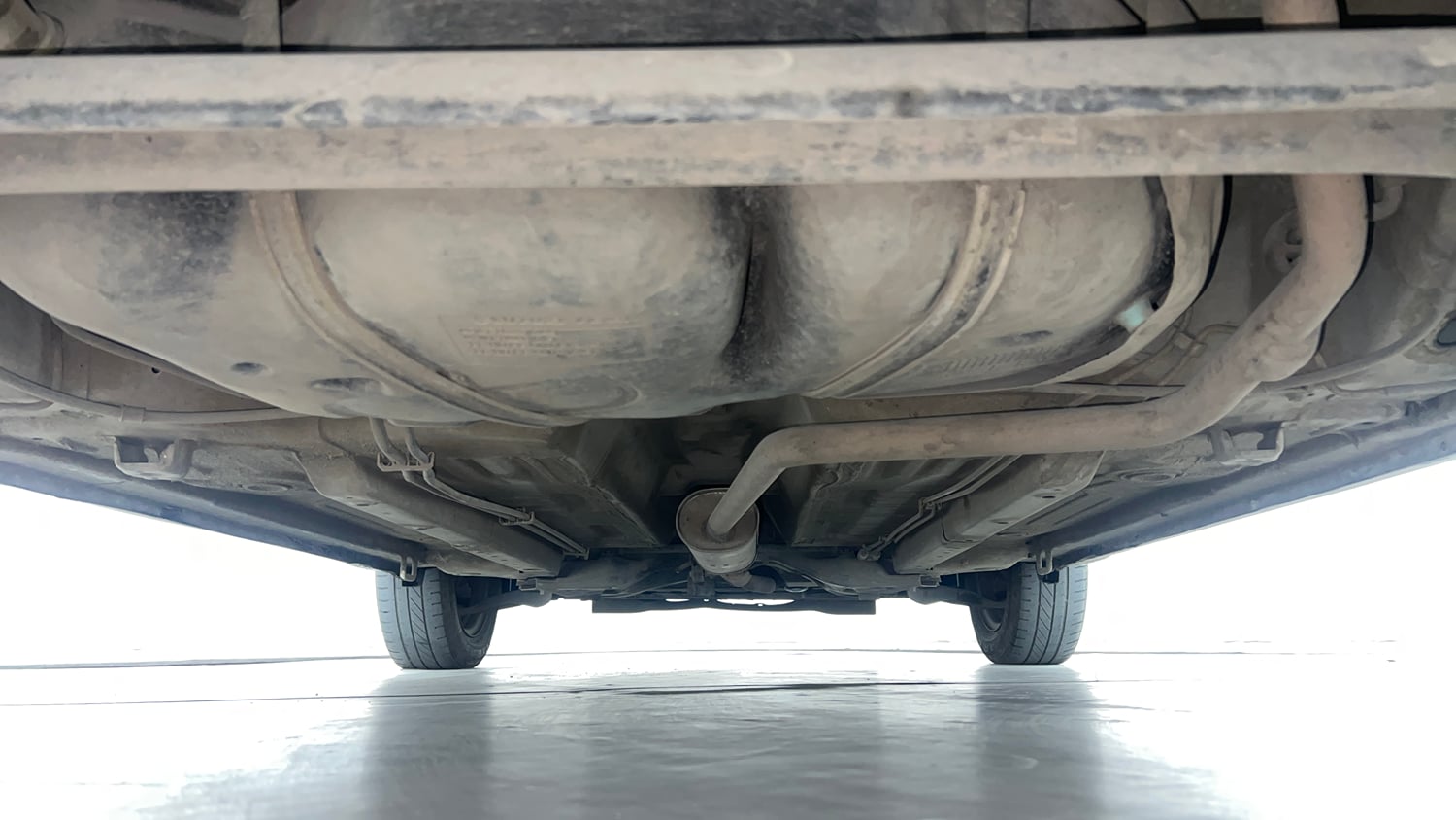Used 2018 Maruti Suzuki Celerio X Zxi AMT Petrol Automatic extra REAR UNDERBODY VIEW (TAKEN FROM REAR)