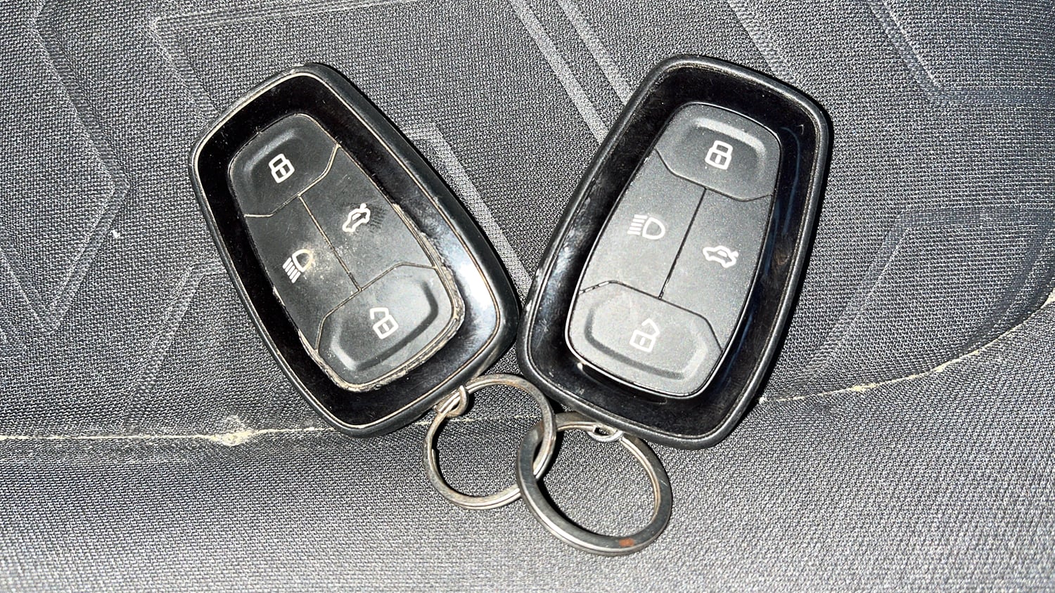 Used 2020 Tata Nexon XZA Plus (O) Petrol Automatic extra CAR KEY VIEW
