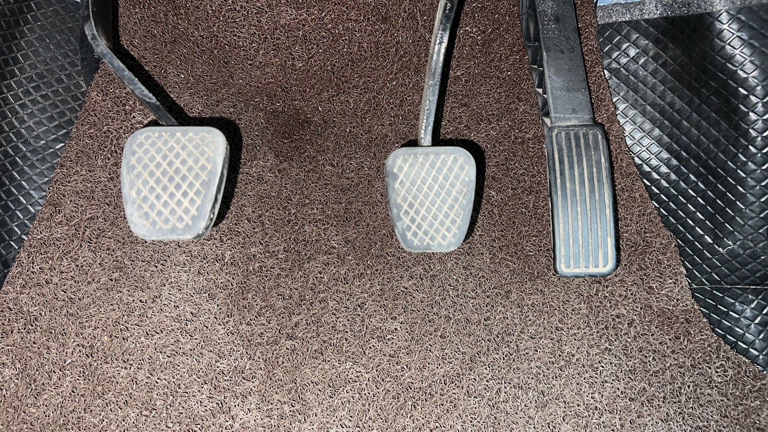 Used 2025 honda Amaze 2nd Generation VX 1.2 Petrol MT Petrol Manual interior PEDALS VIEW