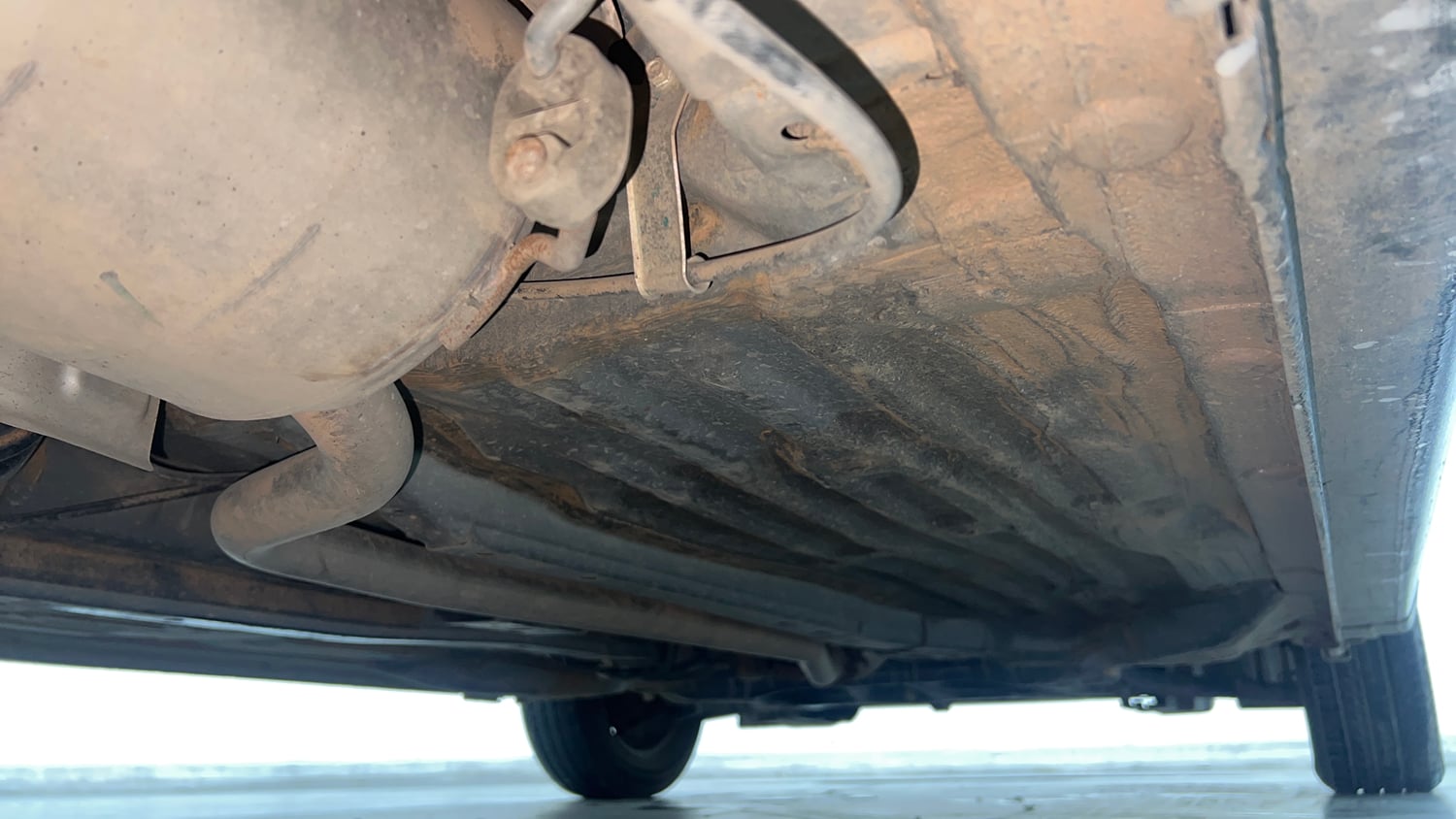 Used 2022 Honda Amaze S MT 1.2 Petrol Petrol Manual extra REAR RIGHT UNDERBODY VIEW