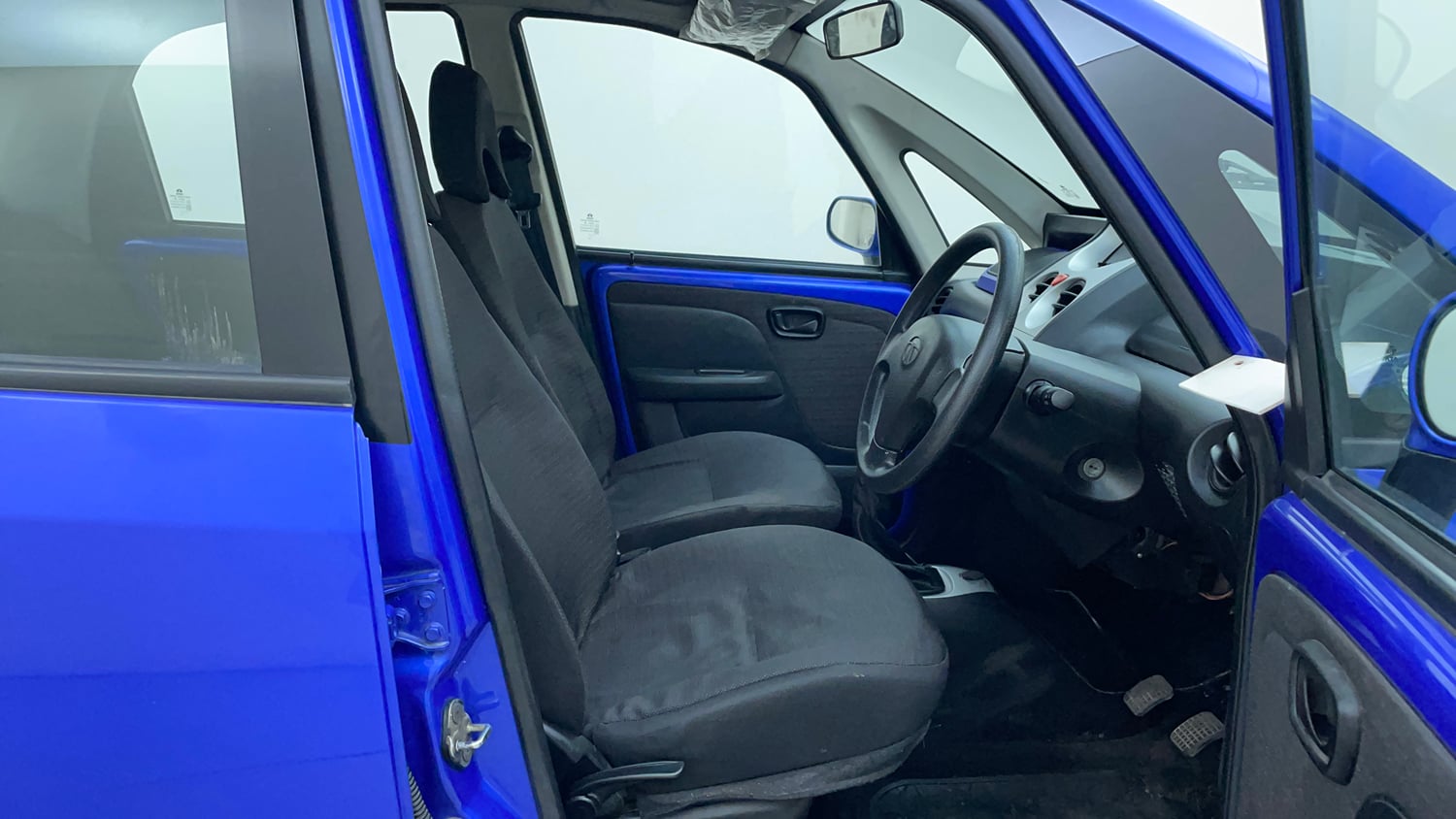Used 2014 Tata Nano Twist XT Petrol Manual interior RIGHT SIDE FRONT DOOR CABIN VIEW