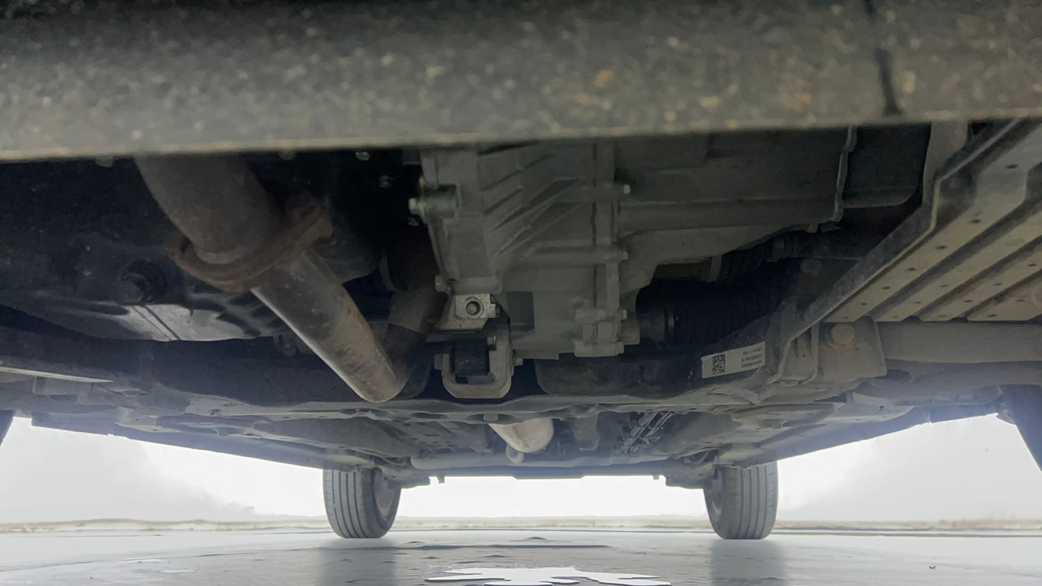 Used 2024 Tata Punch Creative Dual Tone MT Sunroof Petrol Manual extra FRONT LEFT UNDERBODY VIEW