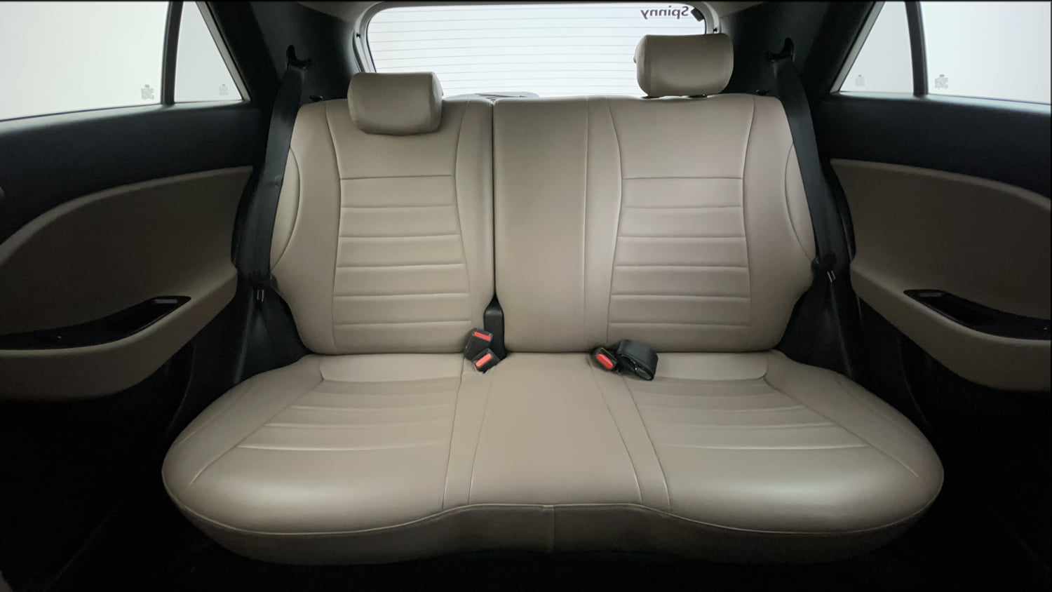 Used 2014 Hyundai Elite i20 Asta 1.2 Petrol Manual interior REAR SEAT CONDITION VIEW
