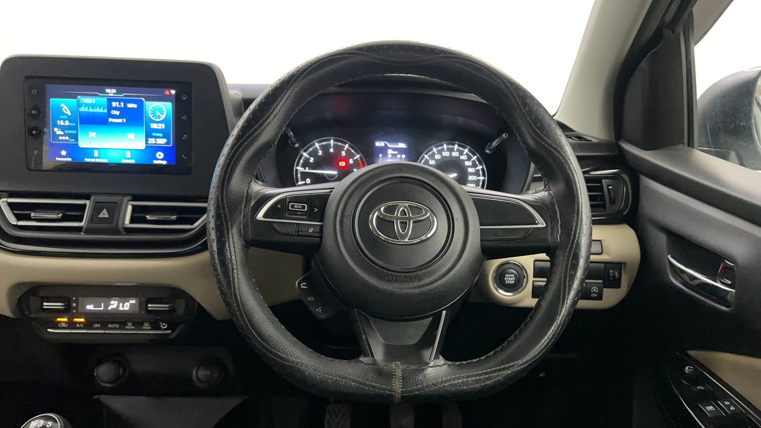 Used 2022 Toyota Glanza G Petrol Manual interior STEERING VIEW
