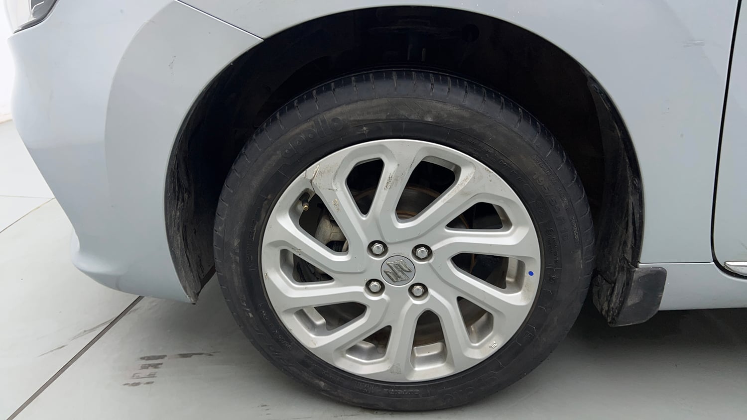 Used 2024 Maruti Suzuki Baleno Zeta MT Petrol Manual tyres LEFT FRONT TYRE RIM VIEW