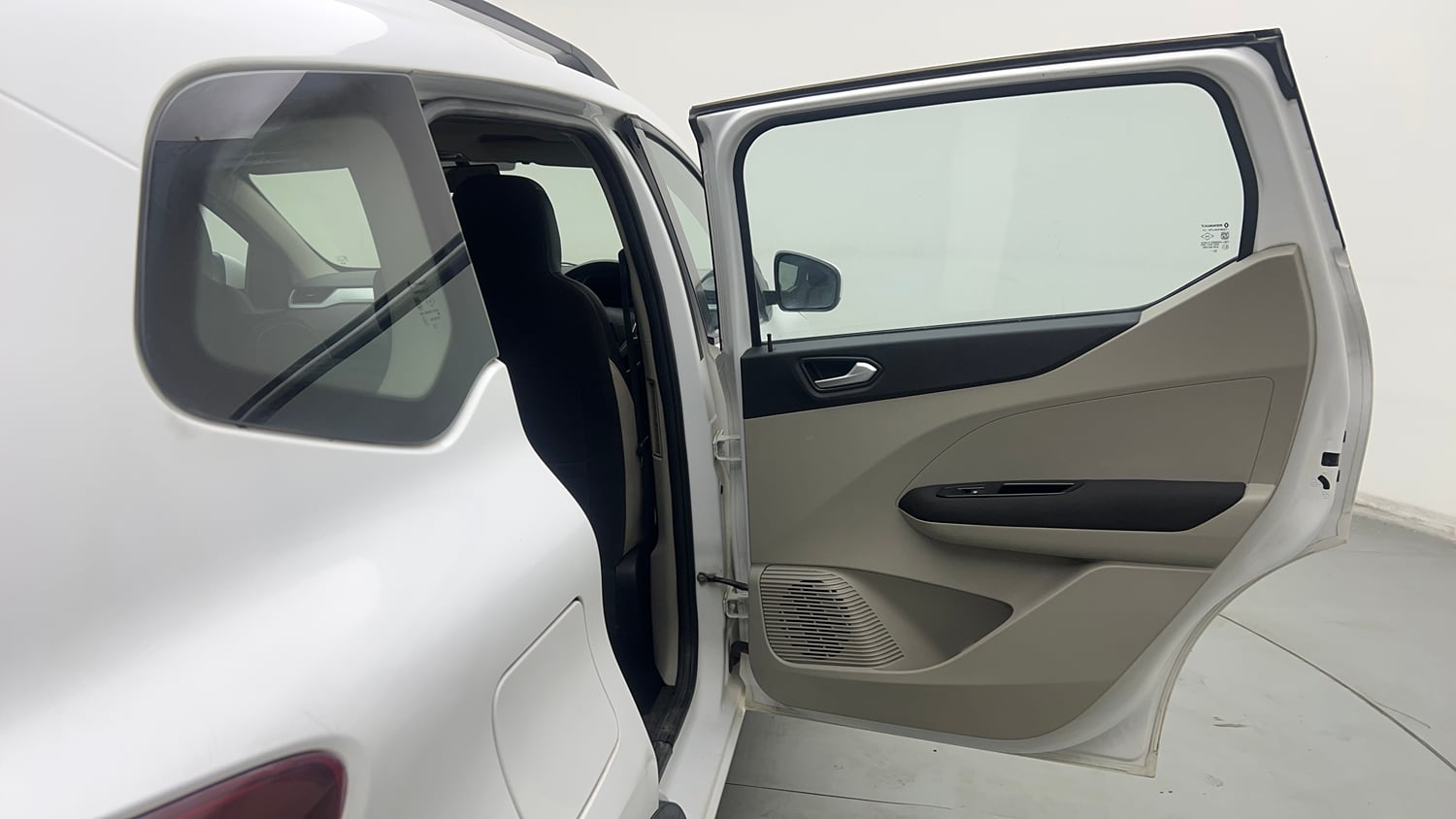Used 2020 Renault Triber RXZ Petrol Manual interior RIGHT REAR DOOR OPEN VIEW