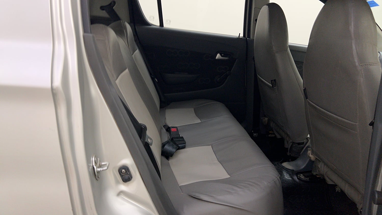Used 2014 Maruti Suzuki Alto 800 Lxi Petrol Manual interior RIGHT SIDE REAR DOOR CABIN VIEW