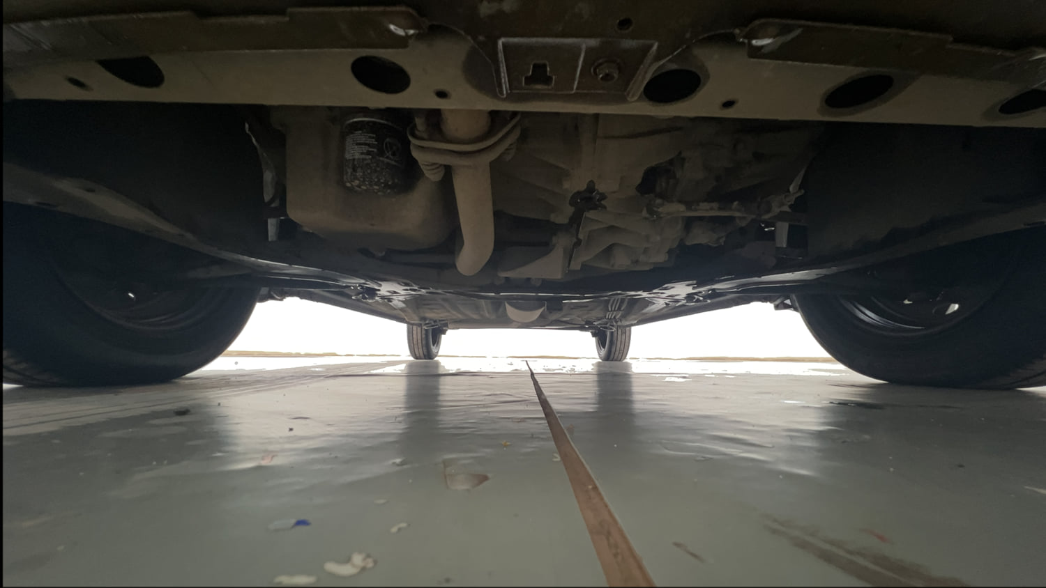 Used 2020 Maruti Suzuki Ignis Sigma 1.2 MT Petrol Manual extra FRONT LEFT UNDERBODY VIEW