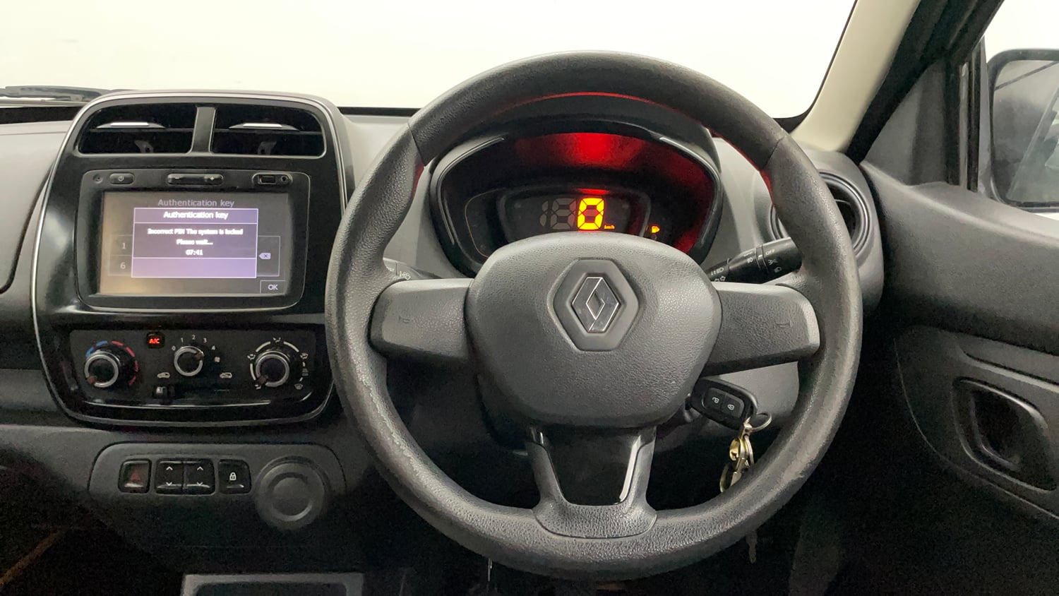 Used 2016 Renault Kwid RXT Petrol Manual interior STEERING VIEW