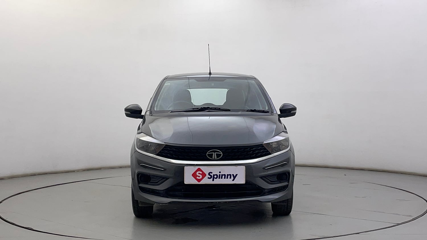 Used 2022 Tata Tiago XT Rhythm Petrol Manual exterior FRONT VIEW