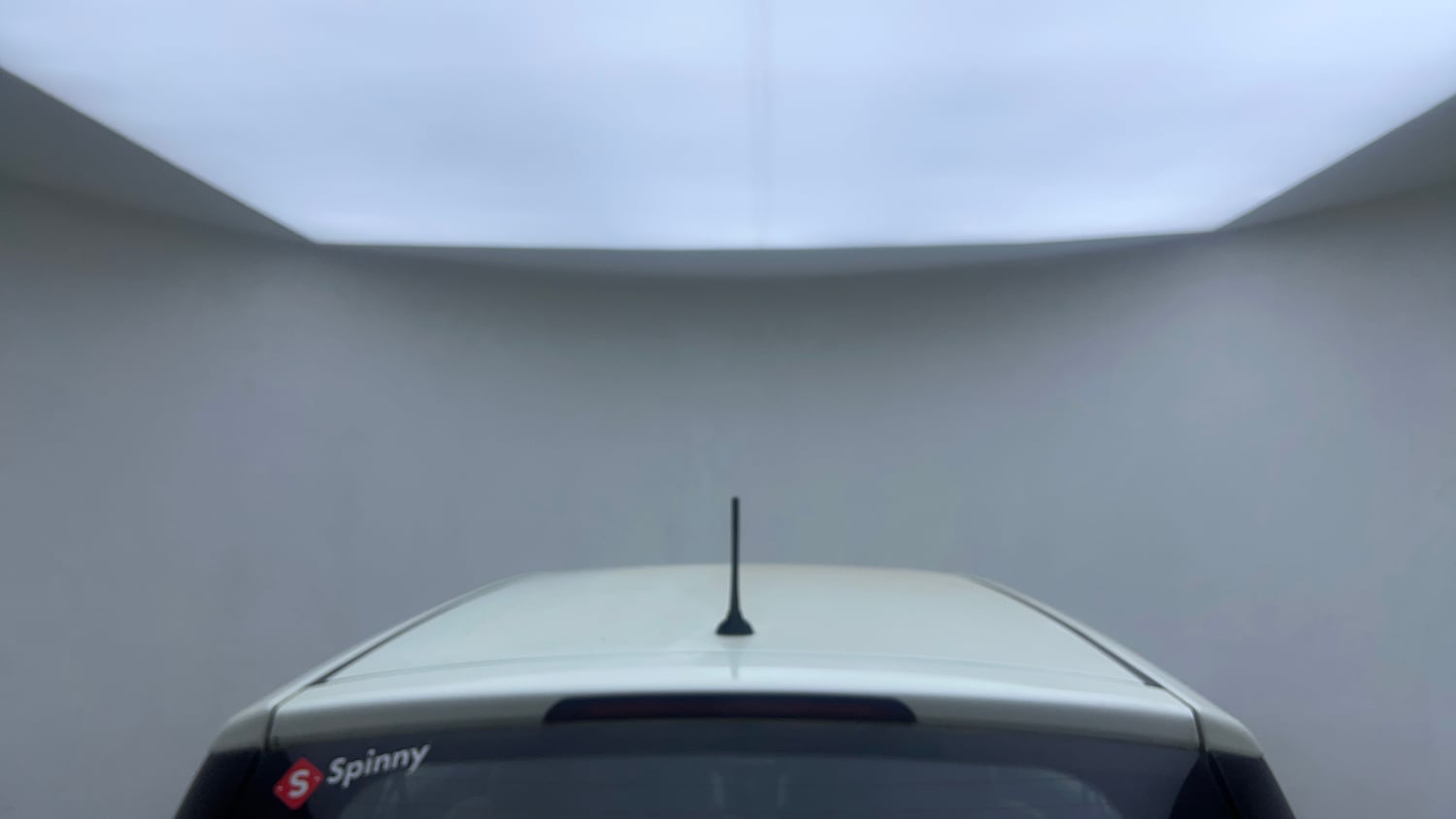 Used 2019 Mahindra Marazzo M6 7 STR Diesel Manual exterior EXTERIOR ROOF VIEW