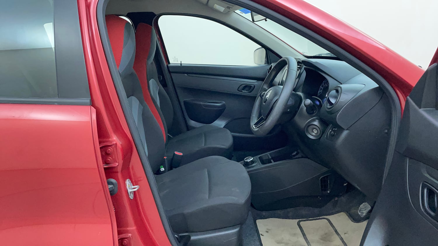 Used 2024 Renault Kwid RXT 1.0L AMT Petrol Automatic interior RIGHT SIDE FRONT DOOR CABIN VIEW