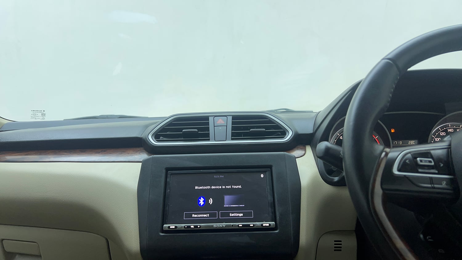 Used 2017 Maruti Suzuki Dzire ZXi Plus Petrol Manual top_features Touch screen infotainment system