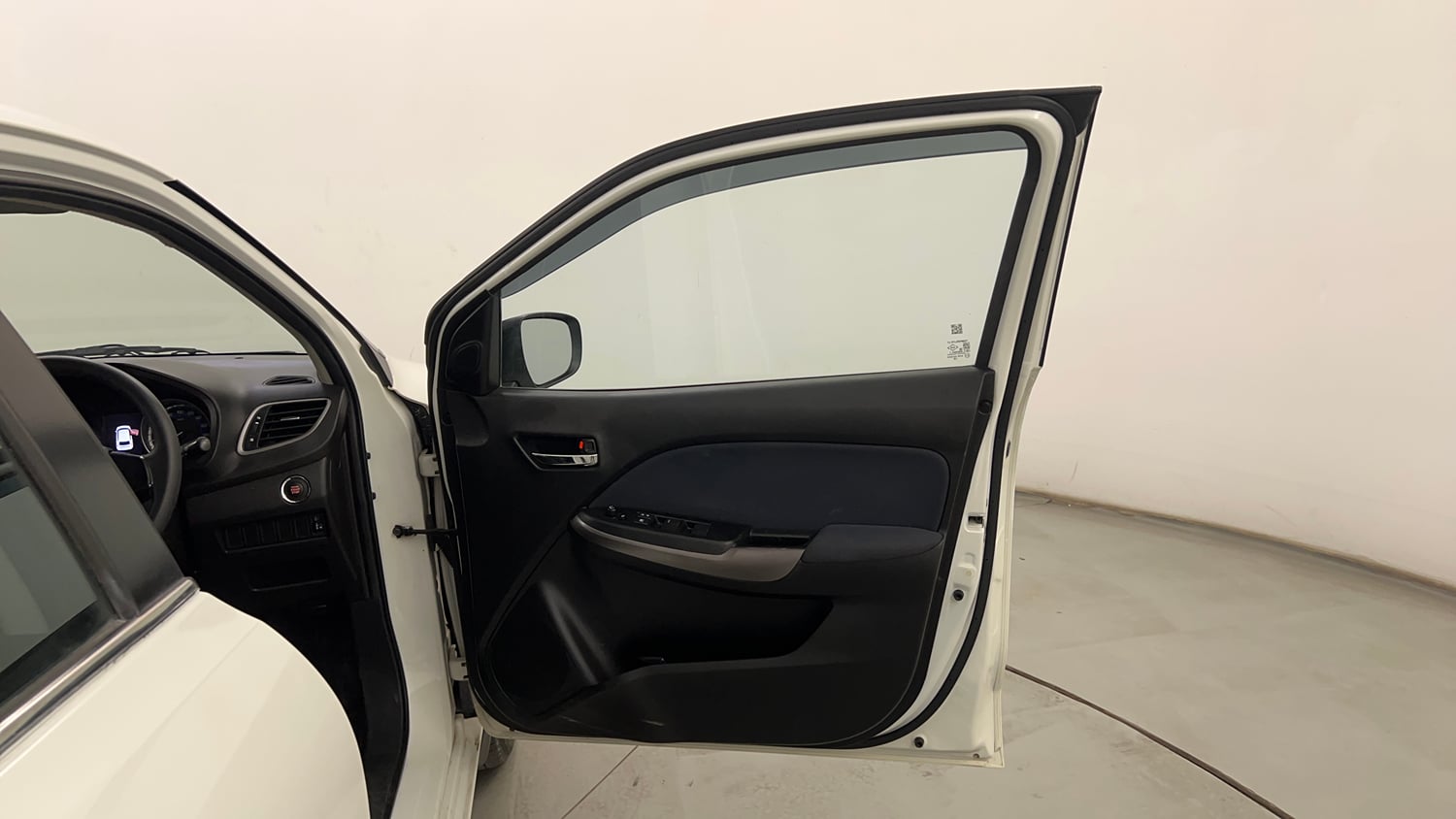 Used 2021 Toyota Glanza G Petrol Manual interior RIGHT FRONT DOOR OPEN VIEW