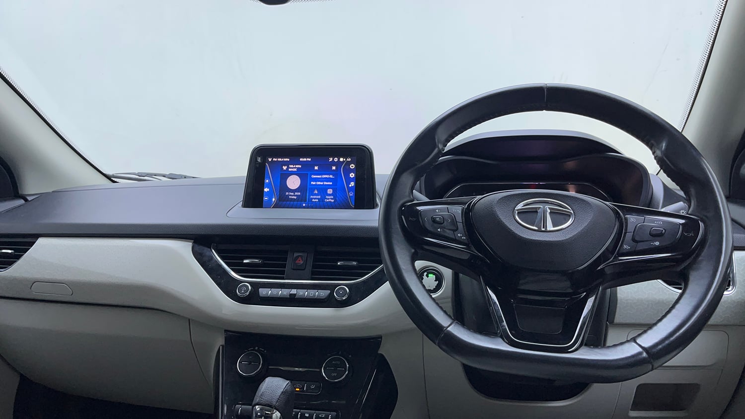 Used 2020 Tata Nexon XZA Plus (O) Dual Tone Petrol Automatic interior DASHBOARD VIEW