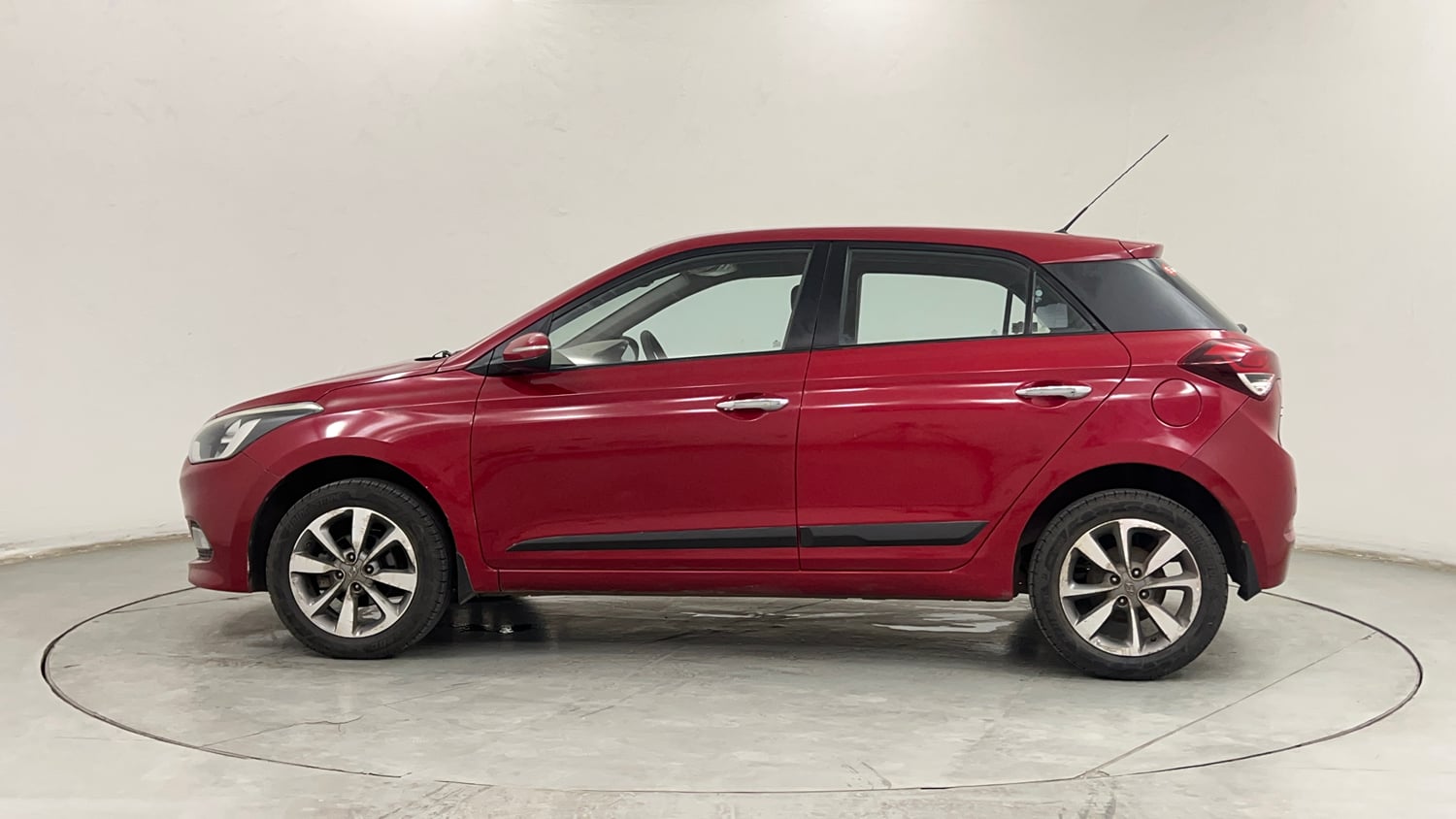 Used 2015 Hyundai Elite i20 Asta 1.2 Petrol Manual exterior LEFT SIDE VIEW