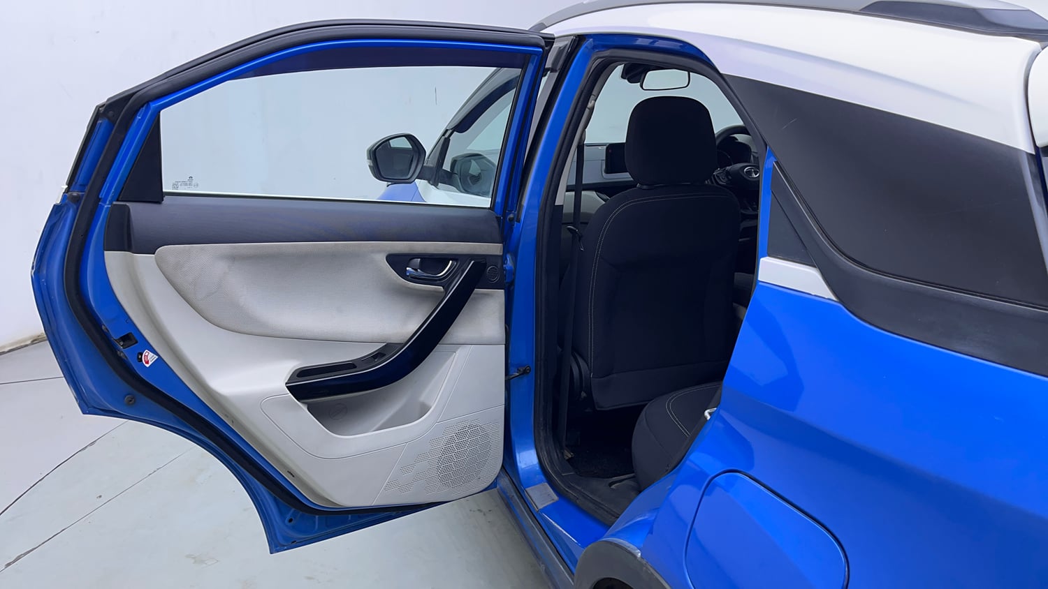 Used 2020 Tata Nexon XZA Plus (O) Petrol Automatic interior LEFT REAR DOOR OPEN VIEW