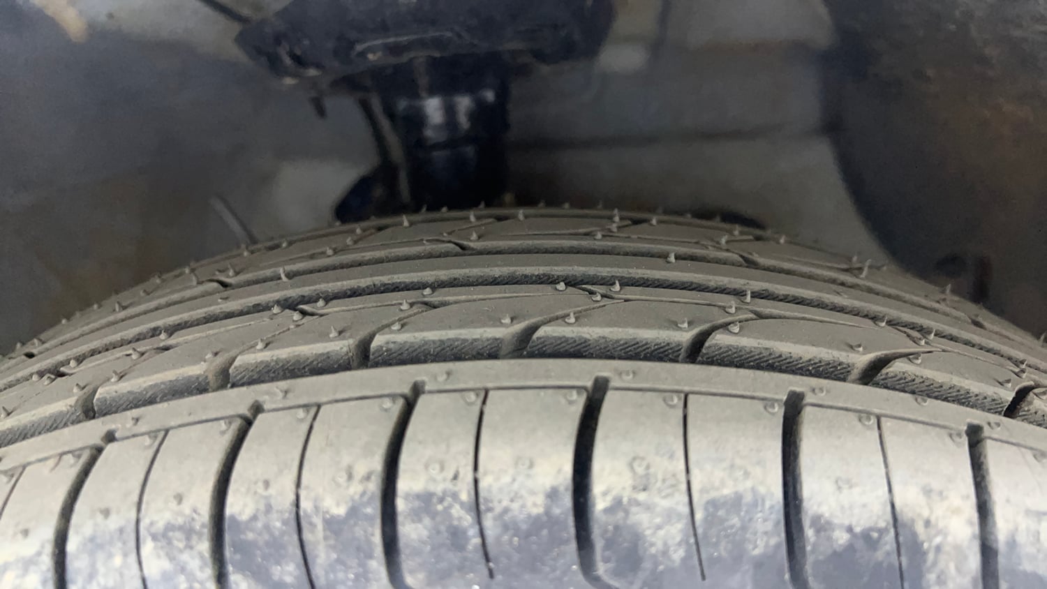 Used 2022 Hyundai Grand i10 Nios Sportz 1.2 Kappa VTVT Petrol Manual tyres RIGHT FRONT TYRE TREAD VIEW
