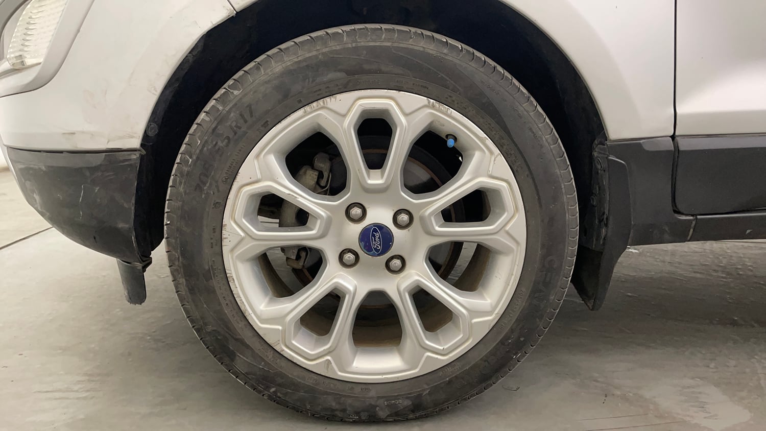 Used 2018 Ford EcoSport Titanium + 1.5L Ti-VCT AT Petrol Automatic tyres LEFT FRONT TYRE RIM VIEW