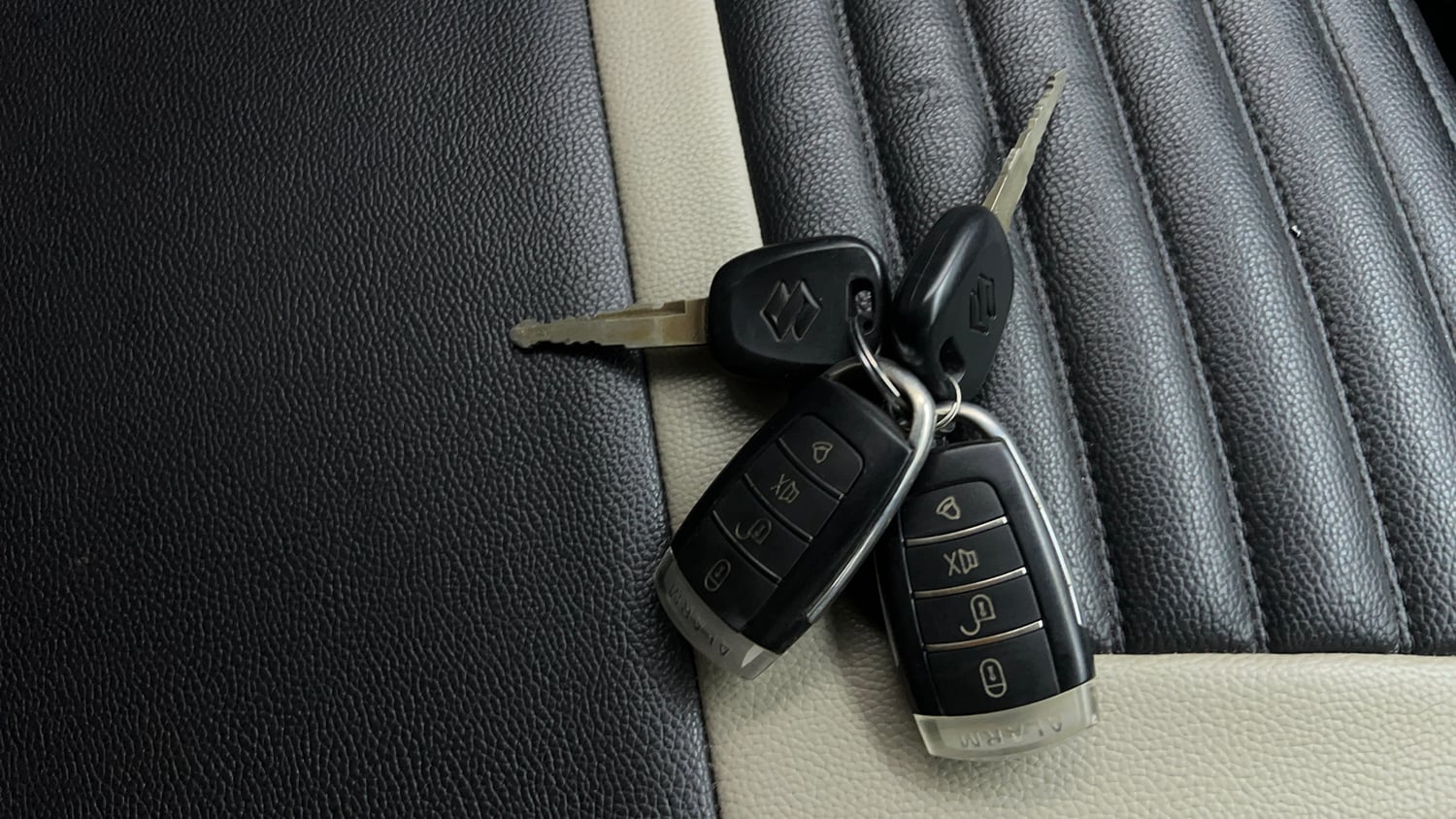 Used 2022 Maruti Suzuki Wagon R 1.0 LXi (O) 1.0 Petrol Manual extra CAR KEY VIEW