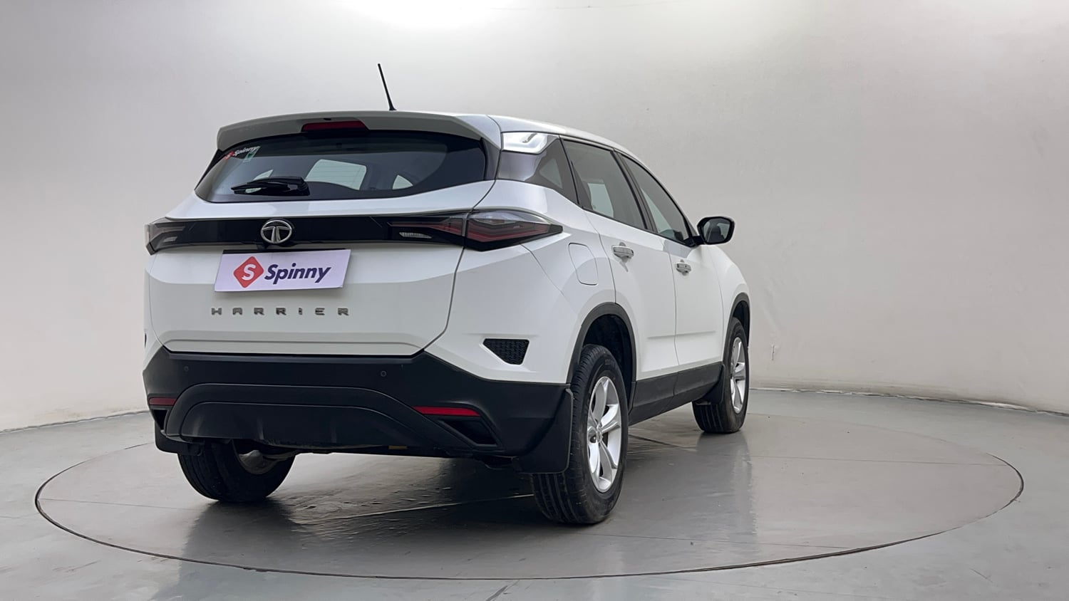 Used 2022 Tata Harrier XT Diesel Manual exterior RIGHT REAR CORNER VIEW