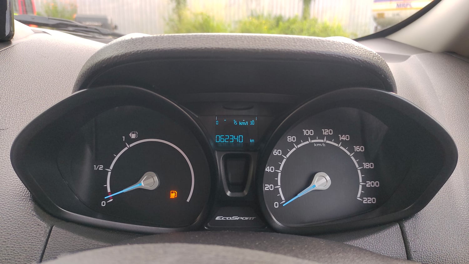 Used 2017 Ford EcoSport Ambiente 1.5L TDCi Diesel Manual interior CLUSTERMETER VIEW