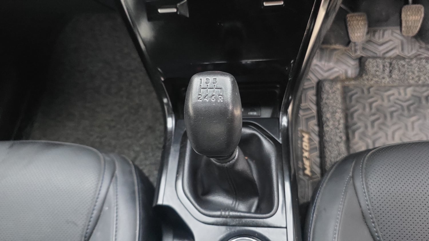 Used 2023 Tata Nexon Fearless Plus S 1.2 Revotron Petrol 6MT DT Petrol Manual interior GEAR  KNOB VIEW