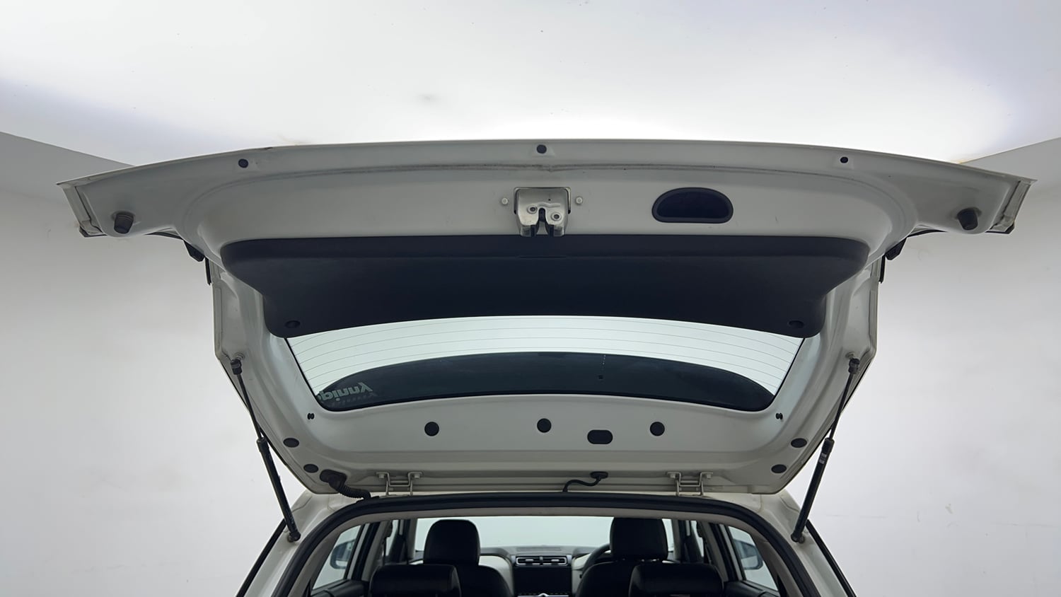 Used 2023 Hyundai Creta SX (O) 1.5 Petrol IVT Petrol Automatic interior DICKY DOOR OPEN VIEW