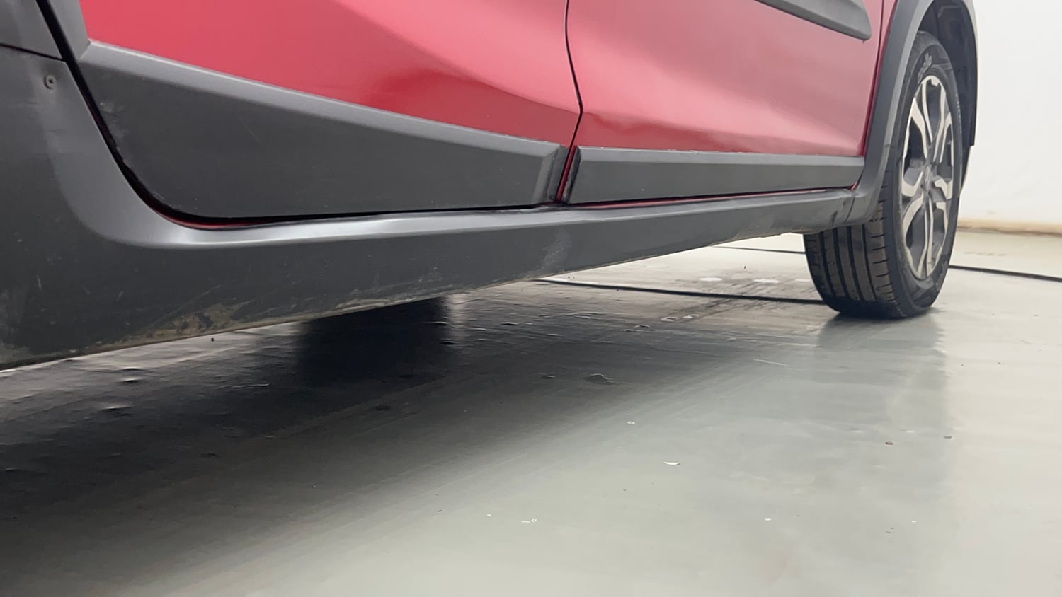 Used 2019 Honda WR-V VX MT Petrol Petrol Manual dents MINOR DENT